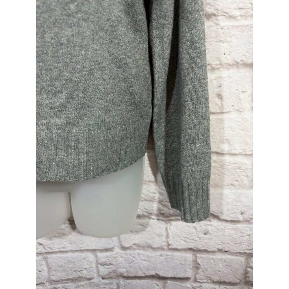 Haute Hippie Cottagecore Grey Floral Butterfly Embroidered Sweater Womens‎ M - Picture 5 of 8